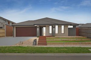 Modern Family Entertainer with Multiple Living Zones Set on 701m2 approx.